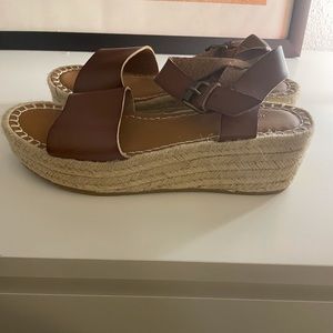 Universal Thread Wedges